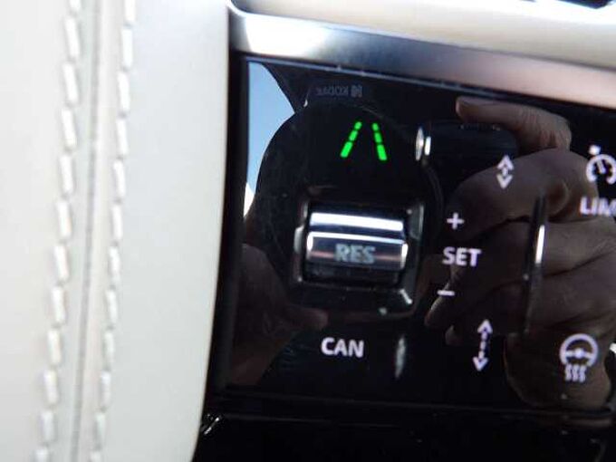 Land Rover Range Rover Velar Range Rover Velar D200 R-Dynamic SE