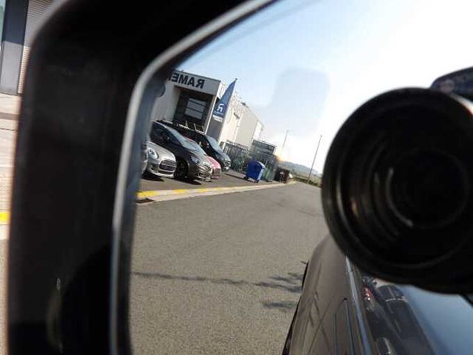 Land Rover Range Rover Velar Range Rover Velar D200 R-Dynamic SE