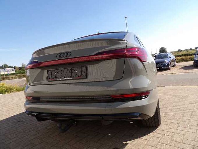 Audi e-tron e-tron Sportback 55 quattro S line met luchtvering