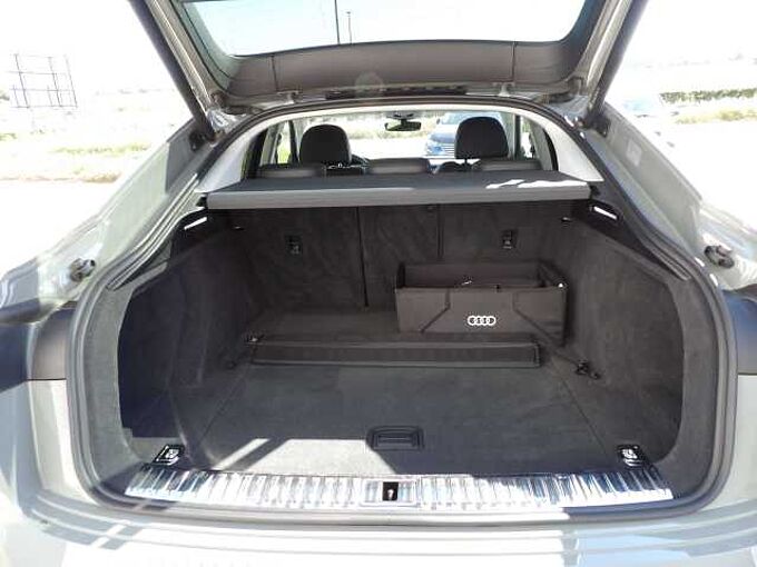 Audi e-tron e-tron Sportback 55 quattro S line met luchtvering
